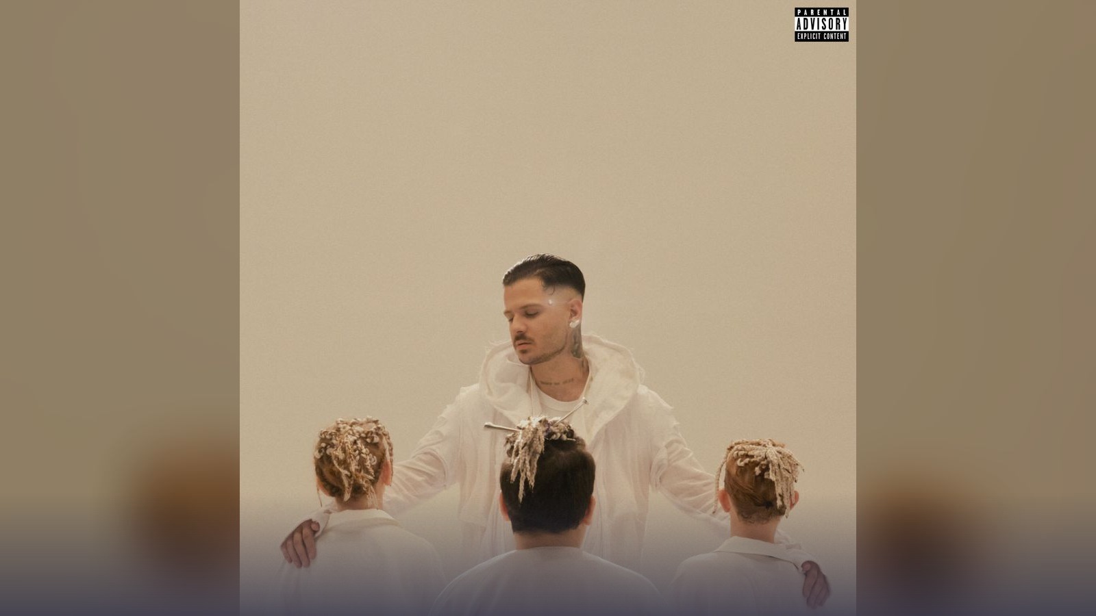 Smooth Living Review: Saske Proves Why He’s Greek Rap Royalty